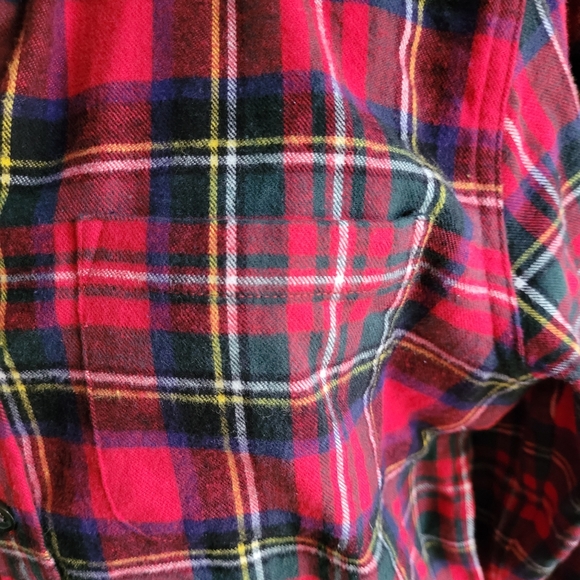 LL Bean Women's Flannel Red Plaid, SZ M, Relaxed Fit - Picture 6 of 10